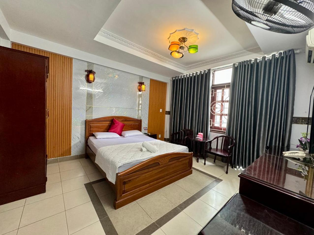 Hotel Khach San Kim Long Ho Či Minovo Město Exteriér fotografie